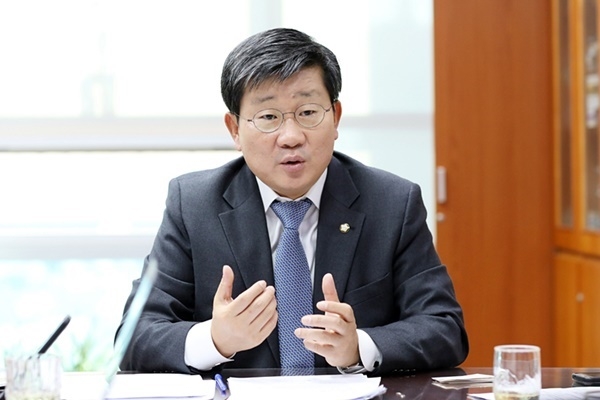전해철 민주당 의원